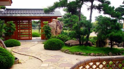 日式別墅&ldquo;私人庭院&rdquo;景觀(guān)設(shè)計(jì),水、石、松、竹、梅的巧妙組合!