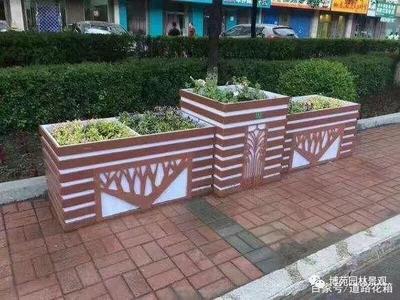 戶外花箱藝術(shù)展現(xiàn)人文關(guān)懷