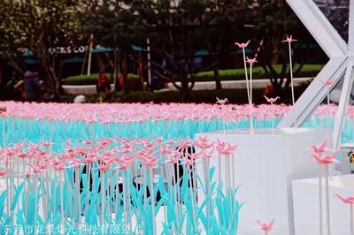 千紙鶴燈在園林設(shè)計(jì)中的藝術(shù)融合